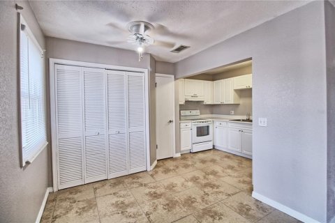 Condominio en venta en Tampa, Florida, 2 dormitorios, 85.84 m2 № 1520706 - foto 4