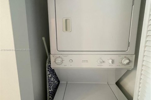 Copropriété à louer à Miami Beach, Floride: 1 chambre, 63.45 m2 № 1959854 - photo 28