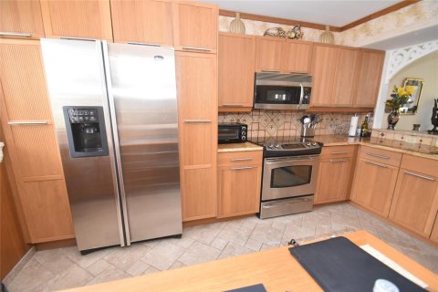 Condo à Sarasota, Floride, 3 chambres  № 2298633