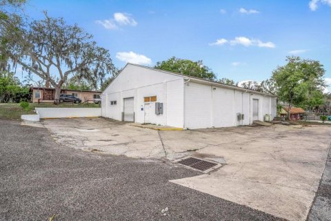 Commercial property in Orange City, Florida 84.54 sq.m. № 2112053 - photo 2
