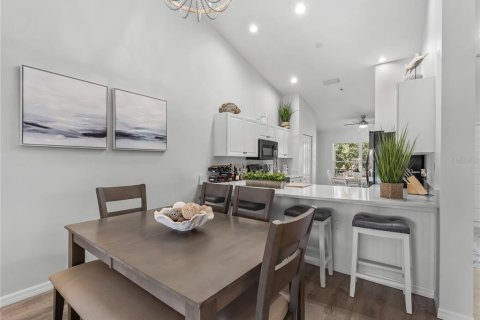 Copropriété à vendre à Sarasota, Floride: 2 chambres, 133.13 m2 № 2434508 - photo 20