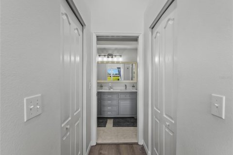 Copropriété à vendre à Sarasota, Floride: 2 chambres, 133.13 m2 № 2434508 - photo 29