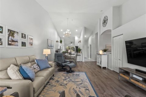 Copropriété à vendre à Sarasota, Floride: 2 chambres, 133.13 m2 № 2434508 - photo 24