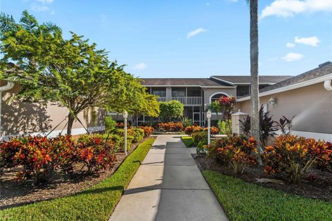 Copropriété à vendre à Sarasota, Floride: 2 chambres, 133.13 m2 № 2434508 - photo 4