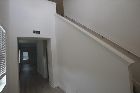 Casa en alquiler en Clermont, Florida, 5 dormitorios, 270.44 m2 № 1917388 - foto 5