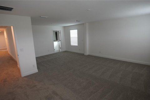 Casa en alquiler en Clermont, Florida, 5 dormitorios, 270.44 m2 № 1917388 - foto 16