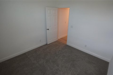 Casa en alquiler en Clermont, Florida, 5 dormitorios, 270.44 m2 № 1917388 - foto 15