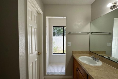 House in Kissimmee, Florida 4 bedrooms, 157.38 sq.m. № 2235643 - photo 28