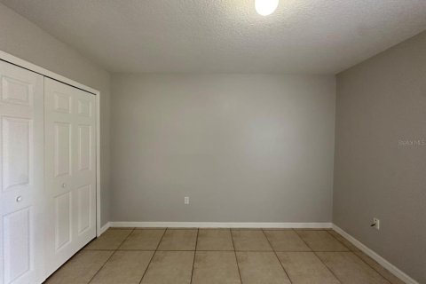 House in Kissimmee, Florida 4 bedrooms, 157.38 sq.m. № 2235643 - photo 25