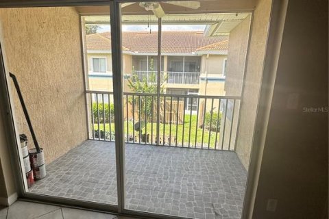 Condo in Orlando, Florida, 3 bedrooms  № 1906761 - photo 4
