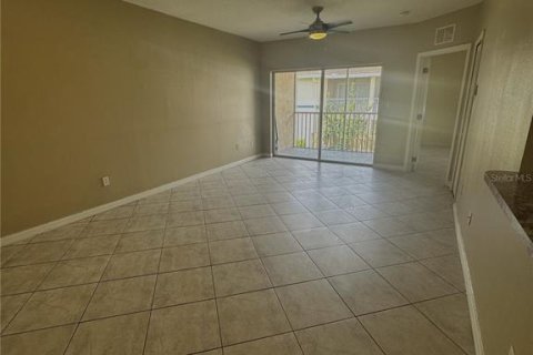 Condo in Orlando, Florida, 3 bedrooms  № 1906761 - photo 3