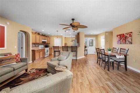 Villa ou maison à vendre à Ocala, Floride: 3 chambres, 146.41 m2 № 2092744 - photo 8