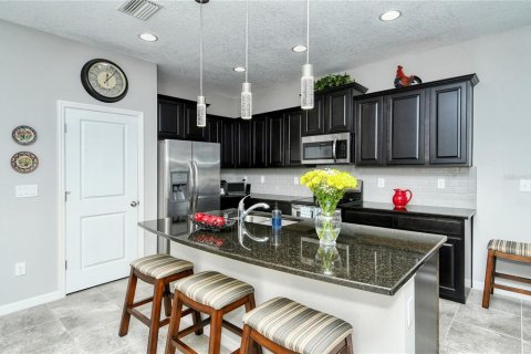 Touwnhouse à vendre à Sarasota, Floride: 3 chambres, 160.16 m2 № 1555489 - photo 15