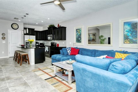 Touwnhouse à vendre à Sarasota, Floride: 3 chambres, 160.16 m2 № 1555489 - photo 12