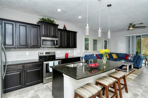 Touwnhouse à vendre à Sarasota, Floride: 3 chambres, 160.16 m2 № 1555489 - photo 17