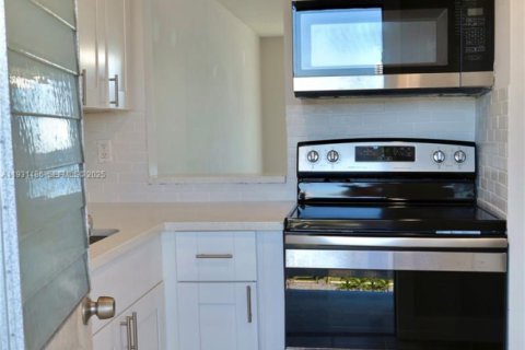 Купить кондоминиум в Авентура, Флорида 1 спальня, 71.35м2, № 1990119 - фото 5