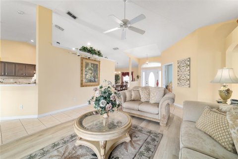Villa ou maison à vendre à Ocala, Floride: 5 chambres, 251.95 m2 № 1907191 - photo 23