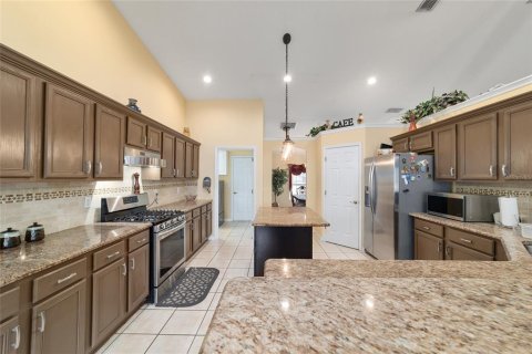 Villa ou maison à vendre à Ocala, Floride: 5 chambres, 251.95 m2 № 1907191 - photo 11