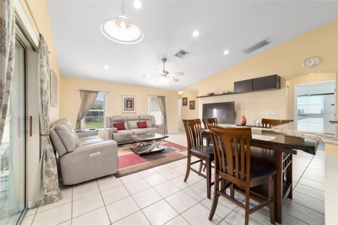 Villa ou maison à vendre à Ocala, Floride: 5 chambres, 251.95 m2 № 1907191 - photo 25