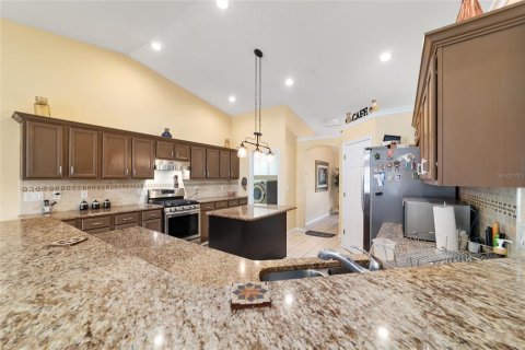 Villa ou maison à vendre à Ocala, Floride: 5 chambres, 251.95 m2 № 1907191 - photo 12
