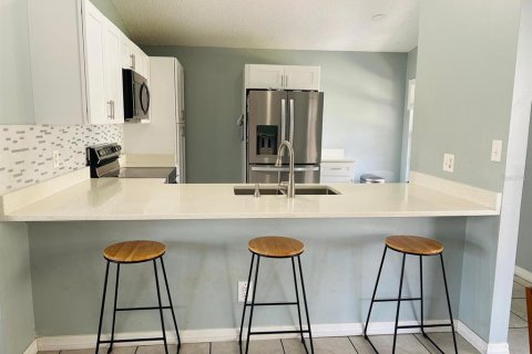 Villa ou maison à vendre à Orlando, Floride: 3 chambres, 115.57 m2 № 2427381 - photo 6