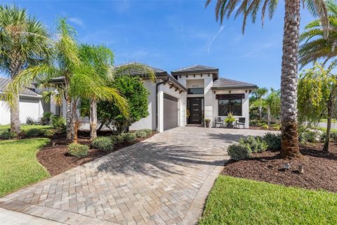 House in Palm Coast, Florida 3 bedrooms, 187.66 sq.m. № 2329612 - photo 21