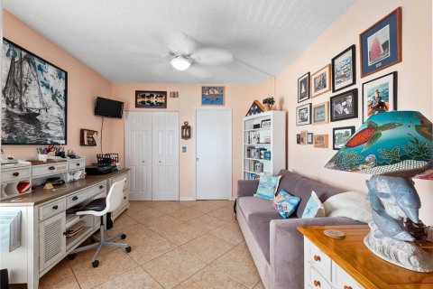 Condominio en venta en New Smyrna Beach, Florida, 2 dormitorios, 135.64 m2 № 1787452 - foto 15