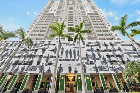 Condo in Miami, Florida, 2 bedrooms  № 1745900 - photo 17