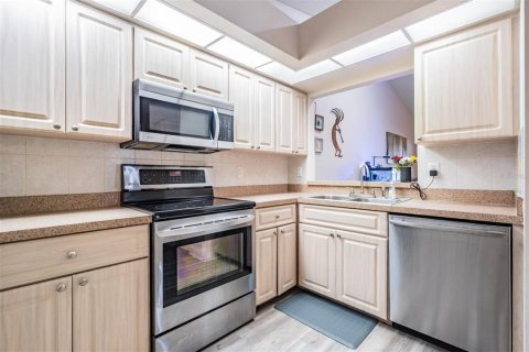 House in Clearwater, Florida 2 bedrooms, 127 sq.m. № 1894708 - photo 18