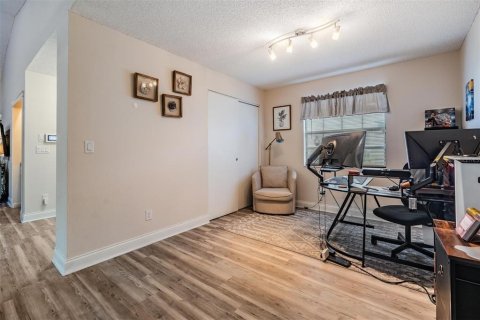 House in Clearwater, Florida 2 bedrooms, 127 sq.m. № 1894708 - photo 27