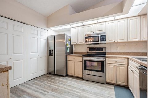 House in Clearwater, Florida 2 bedrooms, 127 sq.m. № 1894708 - photo 17