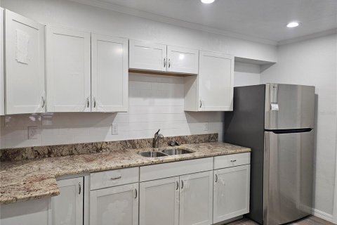Casa en venta en Plant City, Florida, 3 dormitorios, 152.64 m2 № 1903825 - foto 8