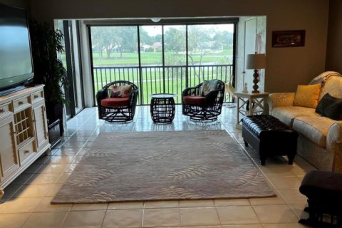 Copropriété à louer à Palm Beach Gardens, Floride: 2 chambres, 120.77 m2 № 2243546 - photo 2