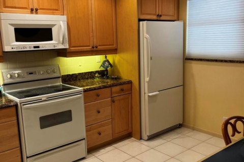 Copropriété à louer à Palm Beach Gardens, Floride: 2 chambres, 120.77 m2 № 2243546 - photo 4