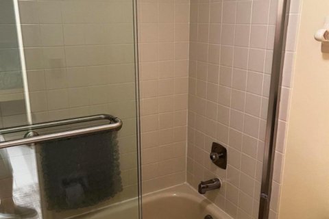 Copropriété à louer à Palm Beach Gardens, Floride: 2 chambres, 120.77 m2 № 2243546 - photo 8