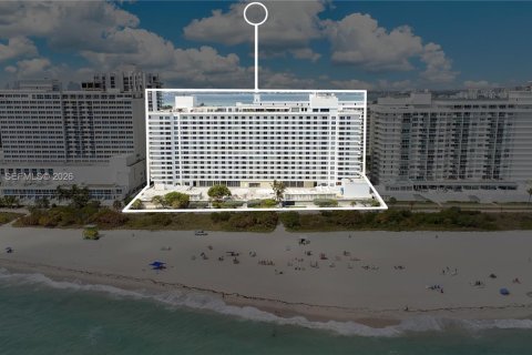 Copropriété à louer à Miami Beach, Floride: 2 chambres, 97.27 m2 № 2040331 - photo 26