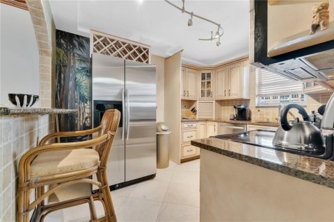 Copropriété à louer à Miami Beach, Floride: 2 chambres, 97.27 m2 № 2040331 - photo 8