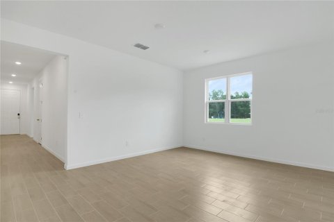 Casa en venta en DeLand, Florida, 4 dormitorios, 194.17 m2 № 2149643 - foto 3