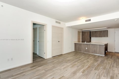 Condominio en venta en Miami, Florida, 2 dormitorios, 116.41 m2 № 1979536 - foto 5
