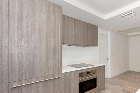Condominio en venta en Miami, Florida, 2 dormitorios, 116.41 m2 № 1979536 - foto 8