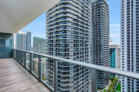 Condominio en venta en Miami, Florida, 2 dormitorios, 116.41 m2 № 1979536 - foto 19