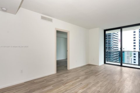 Condominio en venta en Miami, Florida, 2 dormitorios, 116.41 m2 № 1979536 - foto 6