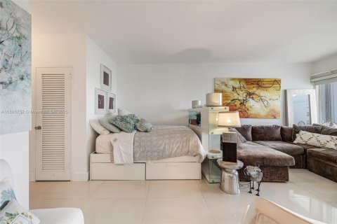 Copropriété à vendre à Miami Beach, Floride: 50.54 m2 № 1950309 - photo 6