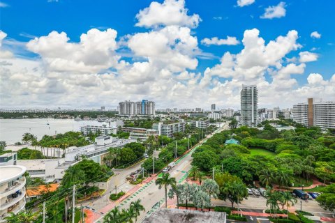 Copropriété à vendre à Miami Beach, Floride: 50.54 m2 № 1950309 - photo 3