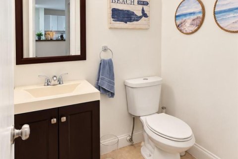 Touwnhouse à louer à Sunrise, Floride: 3 chambres, 155.8 m2 № 2394814 - photo 6