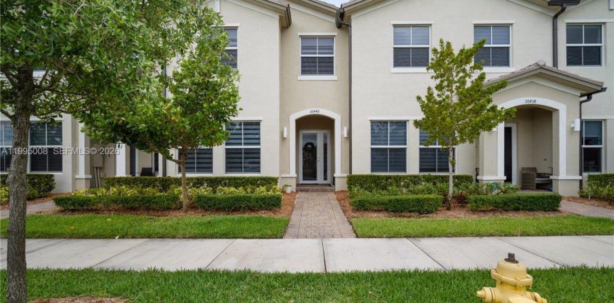 Touwnhouse à Homestead, Floride 4 chambres, 173.91 m2 № 2060321