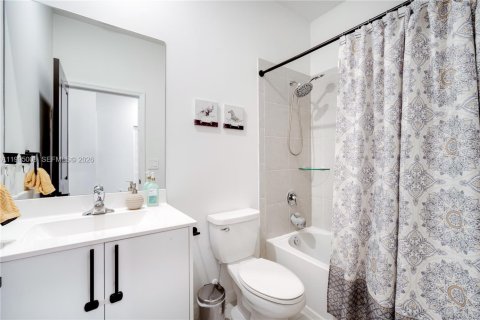 Touwnhouse à vendre à Homestead, Floride: 4 chambres, 173.91 m2 № 2060321 - photo 9