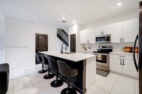 Touwnhouse à vendre à Homestead, Floride: 4 chambres, 173.91 m2 № 2060321 - photo 17