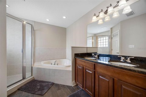 Adosado en venta en Redington Shores, Florida, 3 dormitorios, 236.34 m2 № 2234489 - foto 21