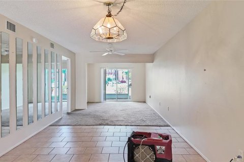Condominio en venta en Bradenton, Florida, 2 dormitorios, 106.28 m2 № 1851552 - foto 7